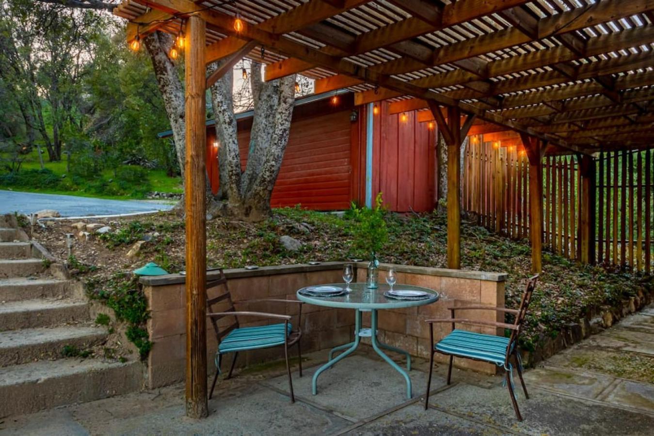 Sierra Vista Lookout Lodge With Creek, Waterfall And Waterholes, Minutes From Bass Lake And Yosemite South Gate North Fork Экстерьер фото